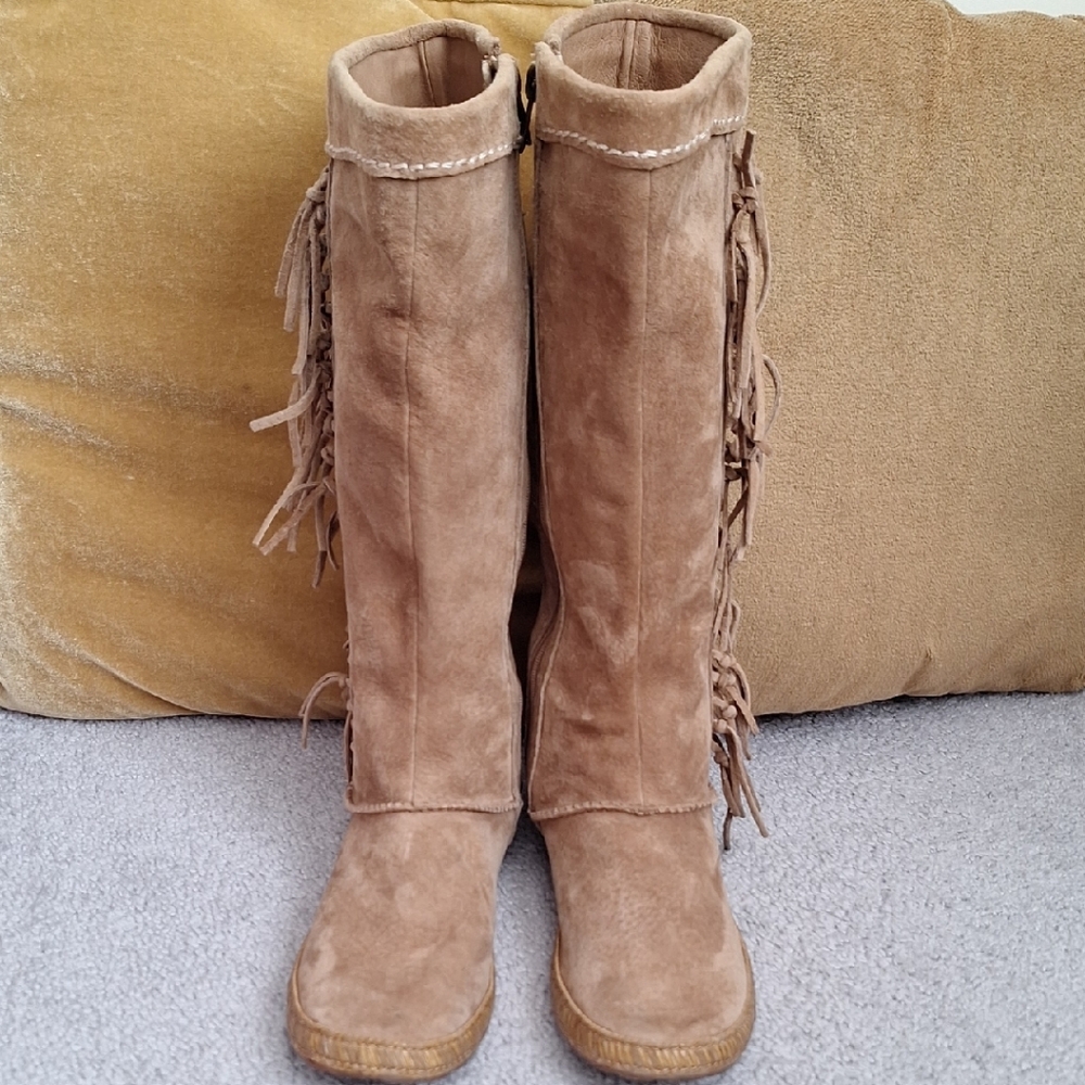 UGG Tan Suede Leather Boots with Fringe